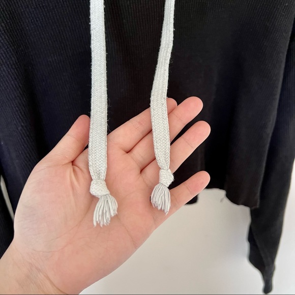 Forever 21 Crop Long Sleeve - Picture 8 of 8